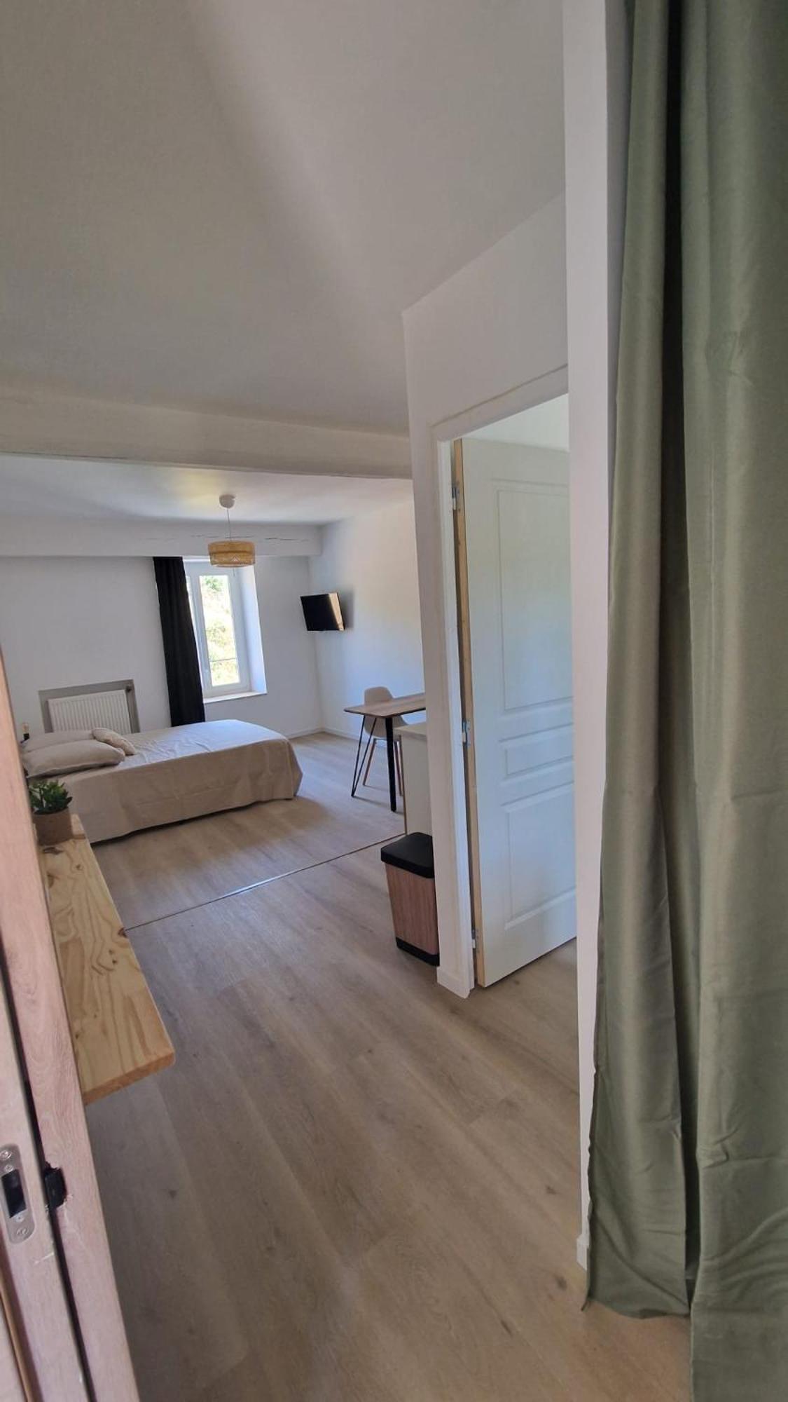 Le Bourg Daire Lagnieu Dış mekan fotoğraf