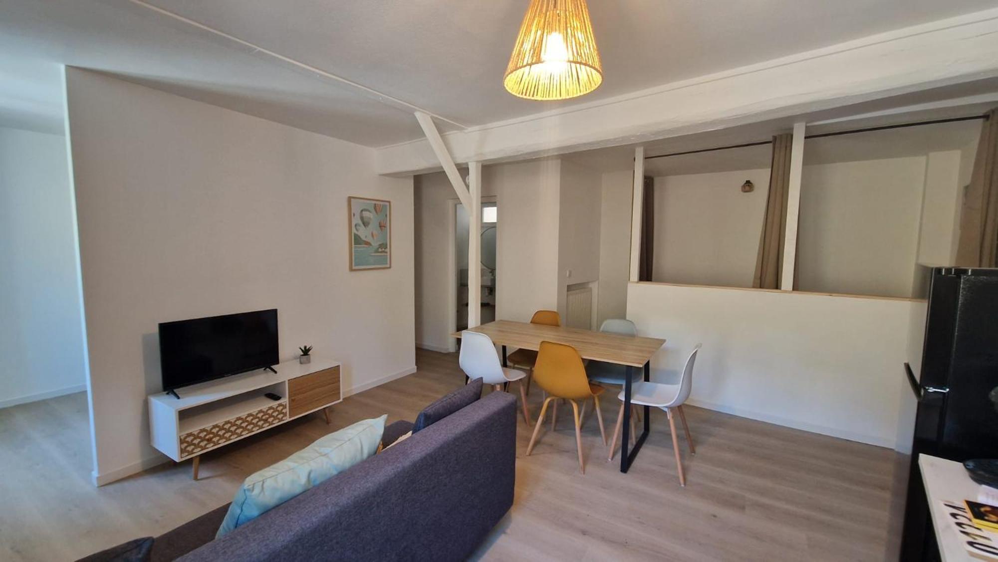 Le Bourg Daire Lagnieu Dış mekan fotoğraf